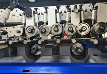 Четырёхсторонний станок V-HOLD VH MB626A Шестишпиндельный