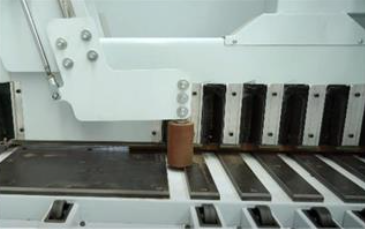 Автоматический форматно-раскроечный центр с ЧПУ ELE CNC-330