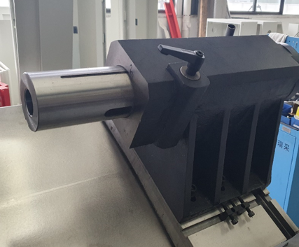 Токарный станок с ЧПУ модели TCK50х1000