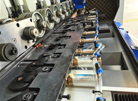 Четырехсторонний станок V-HOLD VH MB516A Пятишпиндельный