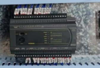 Кромкооблицовочный станок F600 с прифуговкой