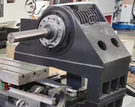 Токарный станок с ЧПУ по металлу CKE-6150 L