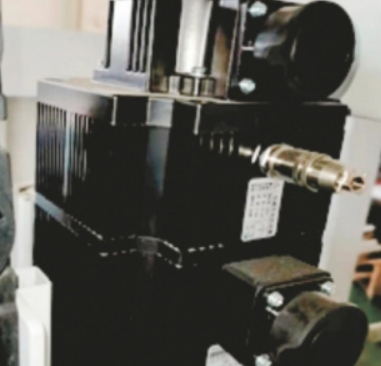 Сверлильно-присадочный центр с ЧПУ DM-612BD