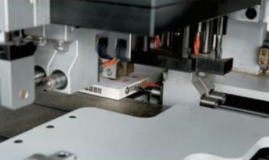 Сверлильно-присадочный станок с ЧПУ TD-612KJ