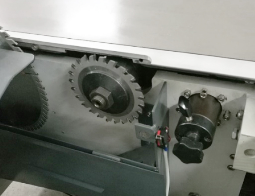 Форматно-раскроечный станок DM-3200 CNC с ЧПУ