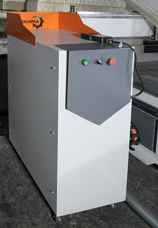 Фрезерно-гравировальный станок с ЧПУ-1616A с вакуумным столом