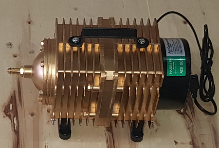 Лазерно-гравировальный станок с ЧПУ LTT-Z1411