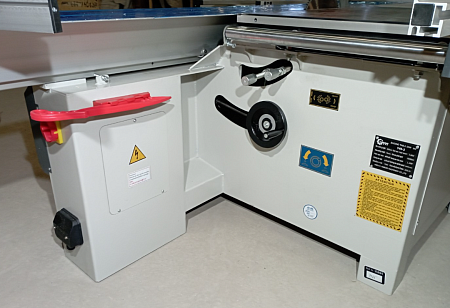 Форматно-раскроечный станок Y45-2 с наклоном пилы