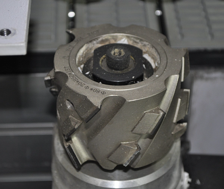 Кромкооблицовочный станок HH504JR с Прифуговкой и Раундом