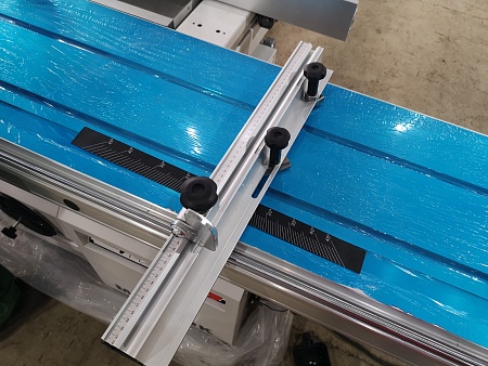 Форматно-раскроечный станок HOLD MJ320DK электроподъем пилы