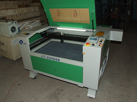 Лазерно-гравировальный станок с ЧПУ LTT-Z9060H