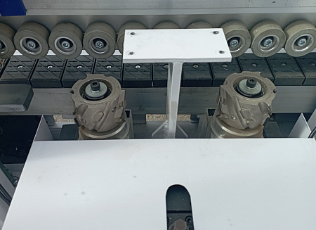 Кромкооблицовочный станок MF363J с прифуговкой