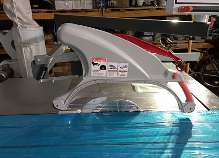 Форматно-раскроечный станок W9DS c ЧПУ - 3200мм. Упор с электроприводом ,  электроподъёмом пильного узла с электронной индикацией наклона