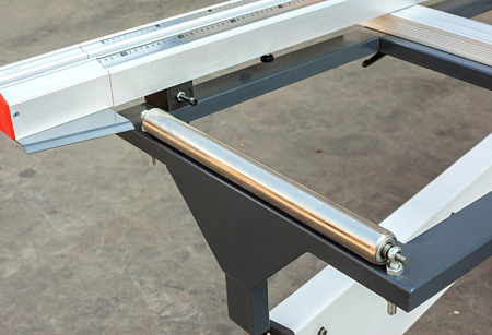 Форматно-раскроечный станок UA3200S с наклоном пилы