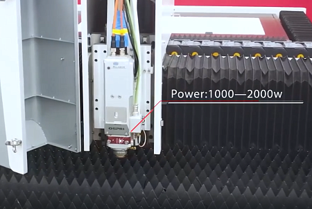 Лазерный станок для резки металла DXTECH-3000W-1530FL 