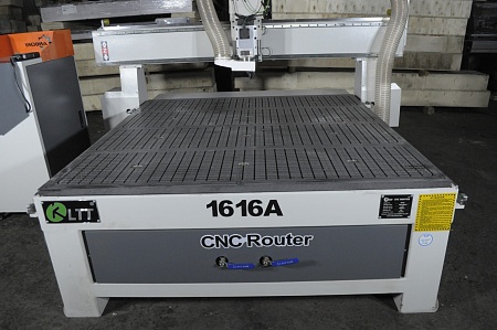 Фрезерно-гравировальный станок с ЧПУ-1616A с вакуумным столом