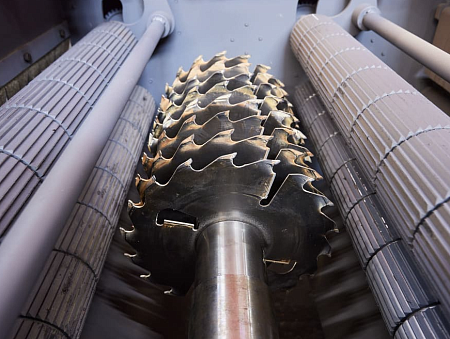 Многопильный кромкообрезной станок Триумф М1000