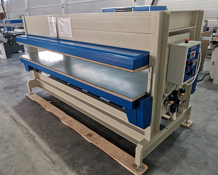 Пресс Пневматический Горячий Korst GPP-3015 для склеивания и облицовки заготовок