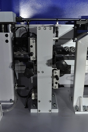 Кромкооблицовочный станок HH504JR с Прифуговкой и Раундом