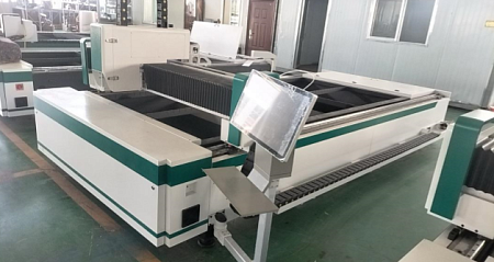 Лазерный станок по металлу TS-1530 D 3000 W