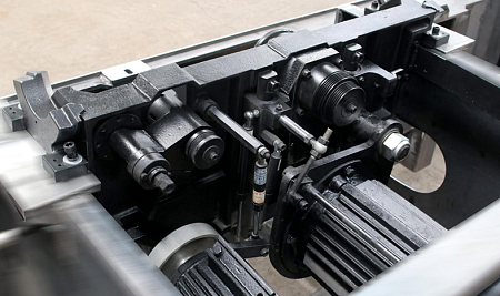 Форматно-раскроечный станок T45 с ЧПУ