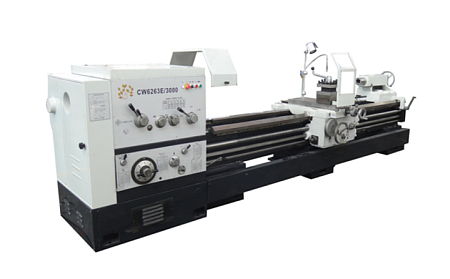Токарно-винторезный станок CW6263E - 3000 мм