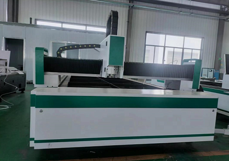 Лазерный станок по металлу TS-1530 D 3000 W