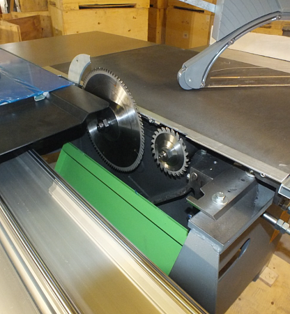 Форматно-раскроечный станок W6D - 3200мм с электроподъёмом пилы