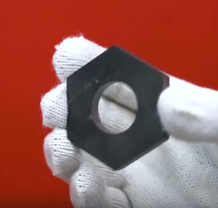 Лазерный станок для резки металла DXTECH-3000W-1530FL 