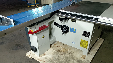 Форматно-раскроечный станок Y45-5 с наклоном пилы