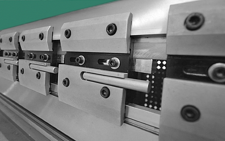 Гидравлический листогибочный пресс TS-80/2500